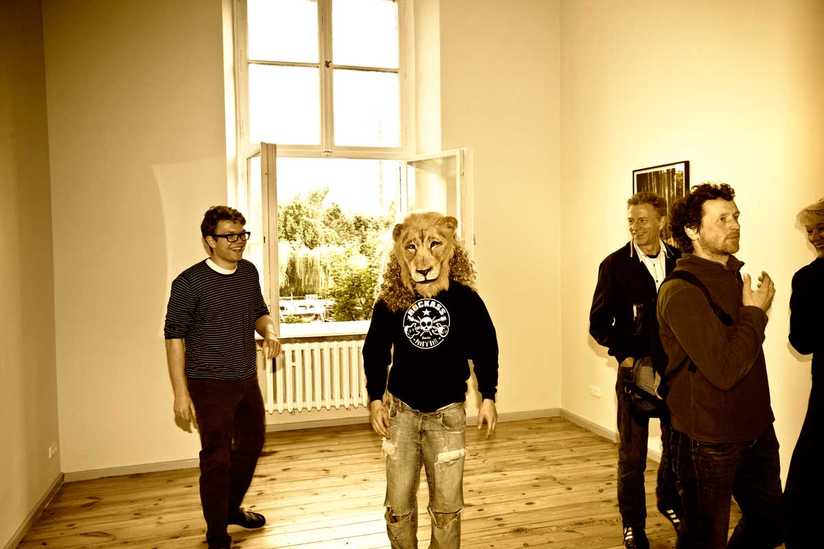 Lion 4